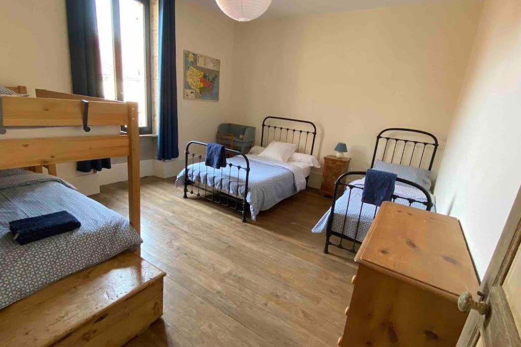 Le Presbytere - Touillon, Jacuzzi, 4 Chambres Pour 10 Екстер'єр фото